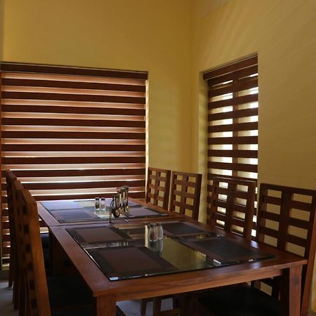 Water'S Edge Villas Alappuzha Ngoại thất bức ảnh