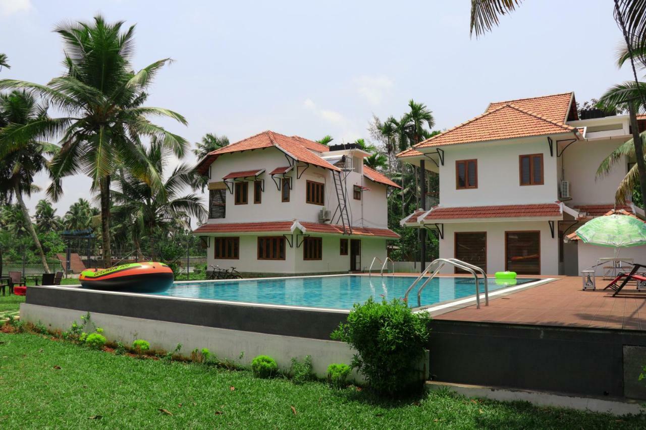 Water'S Edge Villas Alappuzha Ngoại thất bức ảnh