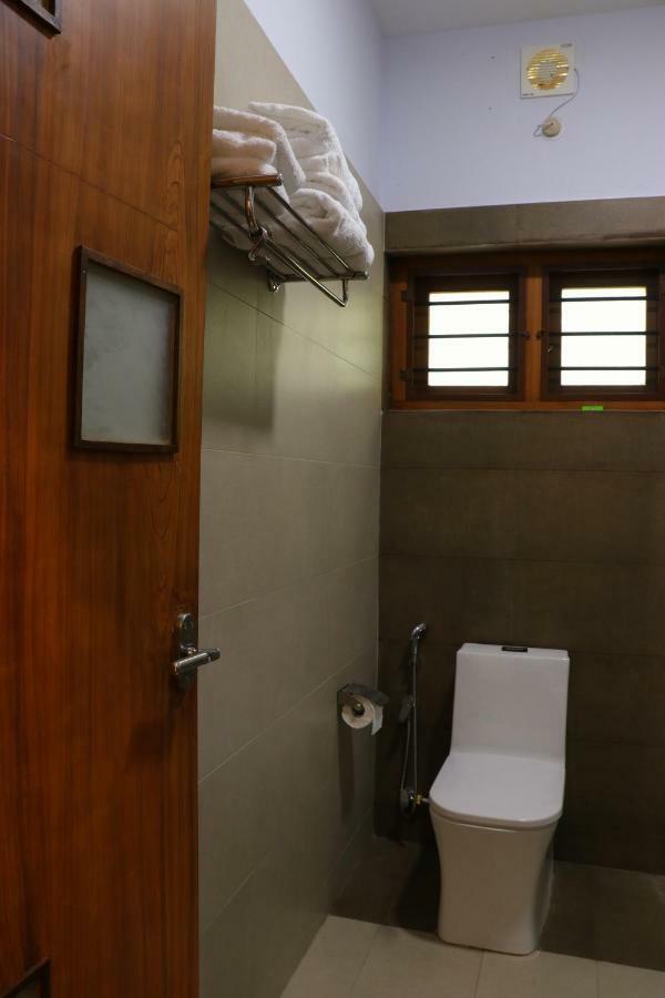 Water'S Edge Villas Alappuzha Ngoại thất bức ảnh