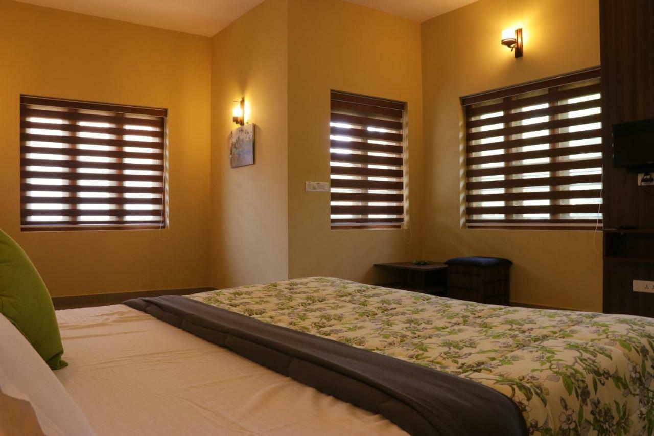 Water'S Edge Villas Alappuzha Ngoại thất bức ảnh